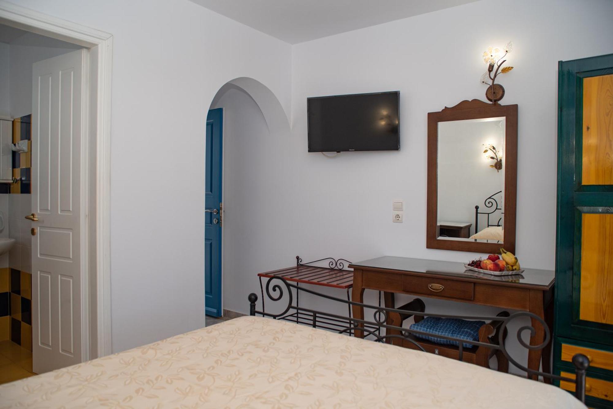Deep Blue Aparthotel Agios Prokopios  Exterior photo